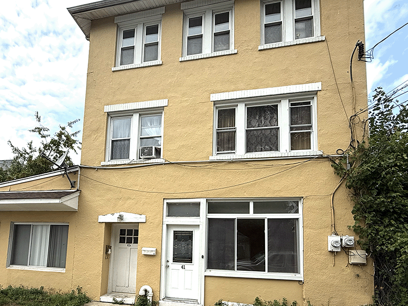 Property main image