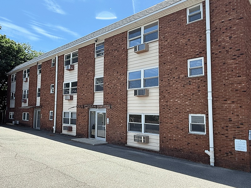 19 Van Rensselear St #2